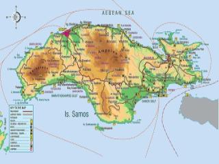 Karte der Insel Samos mit Hauptorten und geografischen Merkmalen.